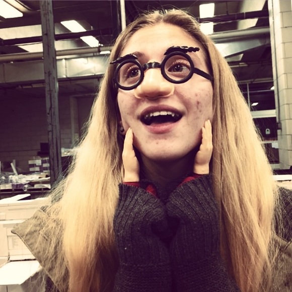 Meet your Posher, Leanne - Picture 3 of 13